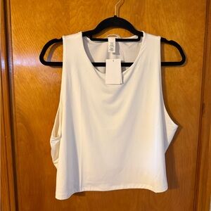 H&M White Sleeveless Cropped Tank Top